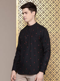 House of Pataudi Men Embroidered Mandarin Collar Thread Work Kurta