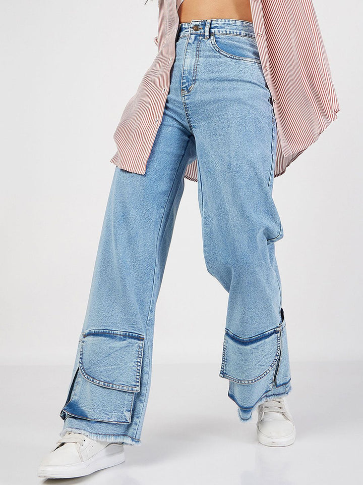 SASSAFRAS Women Straight Fit High-Rise Clean Look Light Fade Jeans