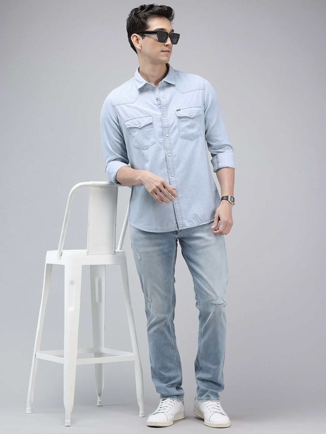 SPYKAR Slim Fit Opaque Chambray Pure Cotton Baju Kasual