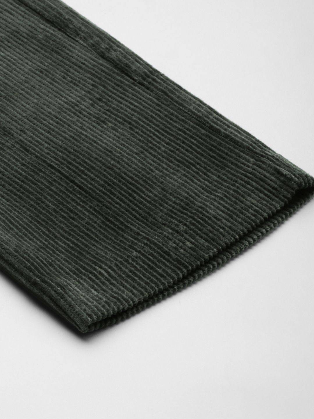 Mr Bowerbird Men Olive Green Tailored Fit Self-Striped Cropped Corduroy Regular Trousers