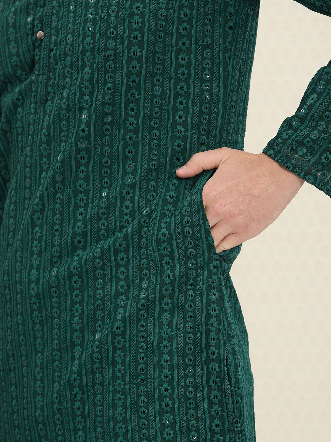 House of Pataudi Men Green Sequins Embellished Mandarin Collared Straight Kurta