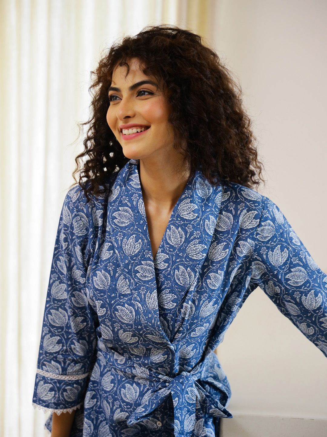 SANSKRUTIHOMES Floral Printed Lapel Collar Pure Cotton Night Suit