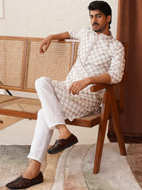 Jompers Men Geometric Embroidered Sequinned Kurta