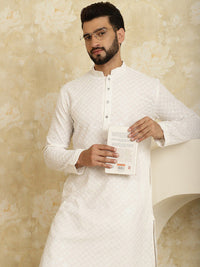 SOJANYA Geometric Embroidered Pure Cotton Mandarin Collar Straight Kurta