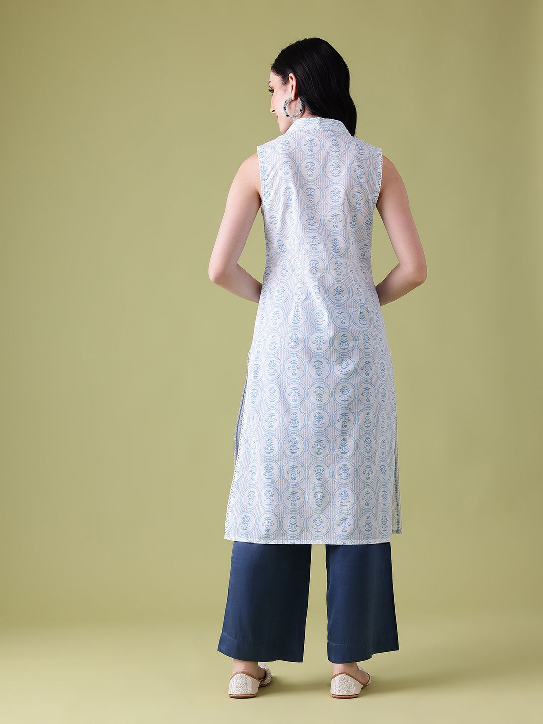 Anouk Floral Printed Pure Cotton Lace Insert Detail Calf-Length Straight Kurta