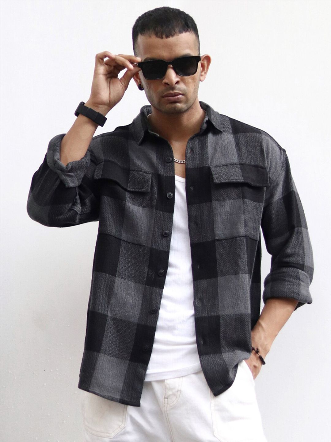 Powerlook Black India Slim Oversized Buffalo Checks Opaque Pure Cotton Casual Shacket