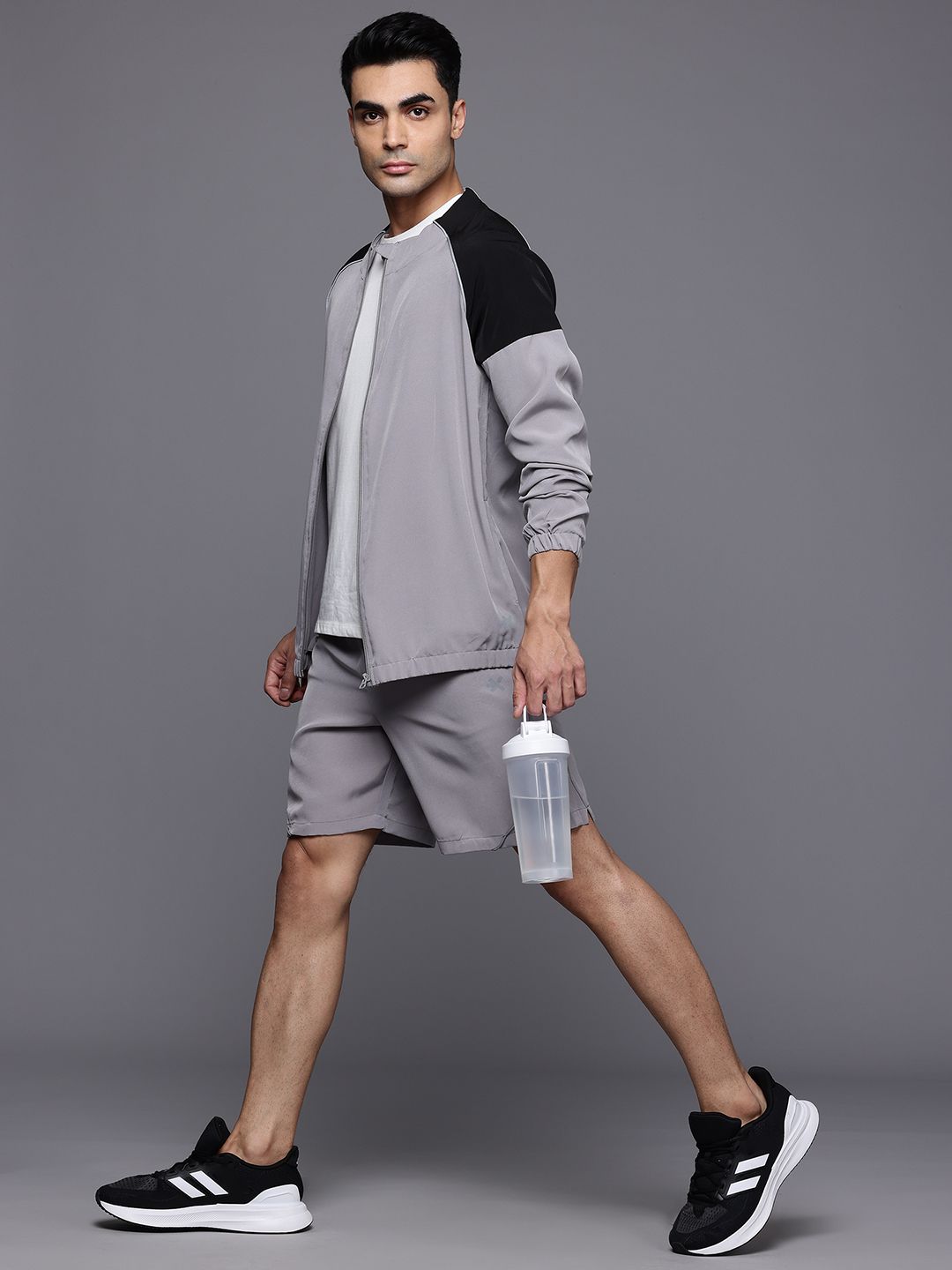 HRX by Hrithik Roshan Colourblocked Brand Logo Printed Rapid-Dry Training Tracksuit