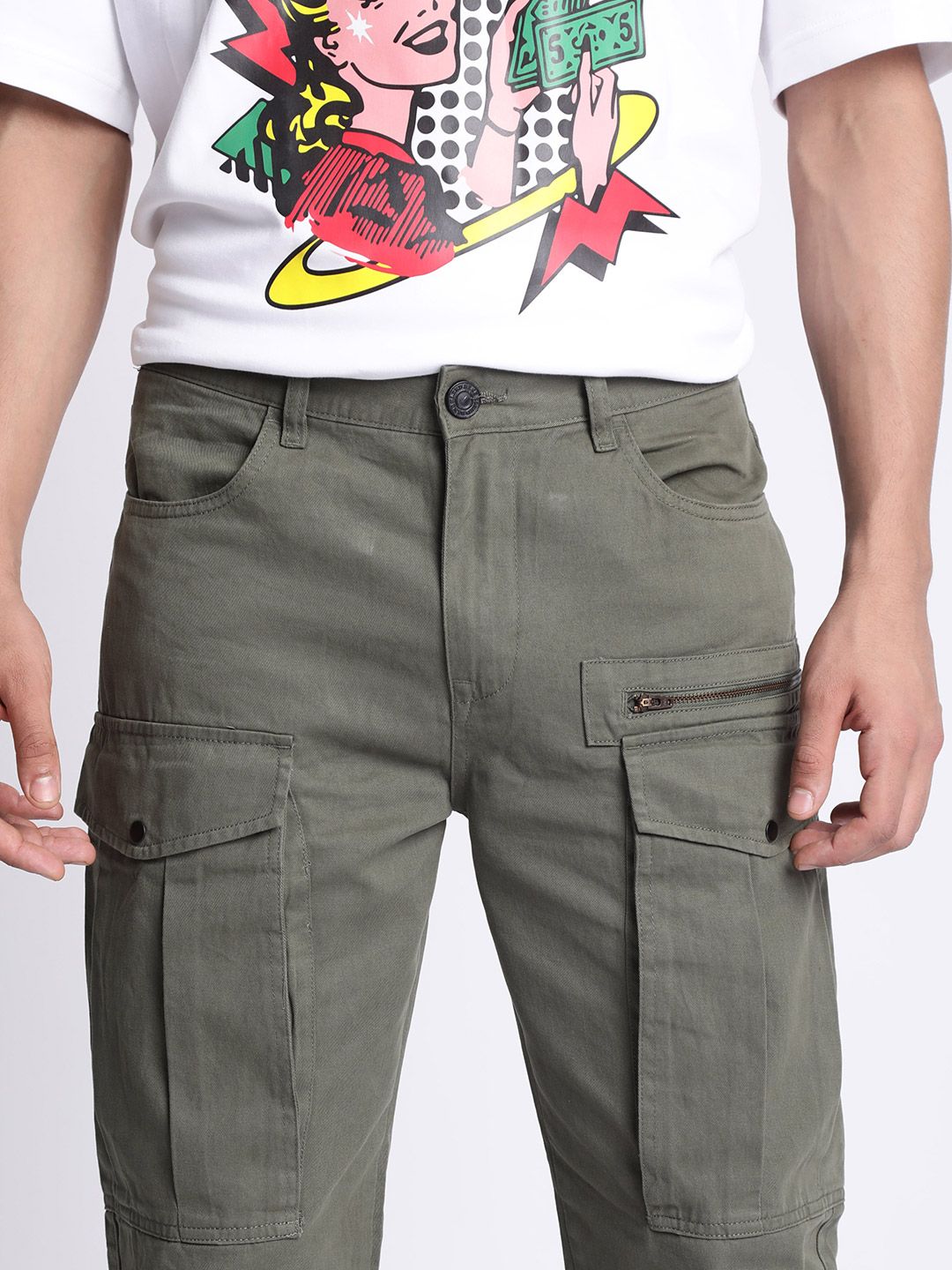 Bene Kleed Men Relaxed Mid-Rise Plain Pure Cotton Cargos