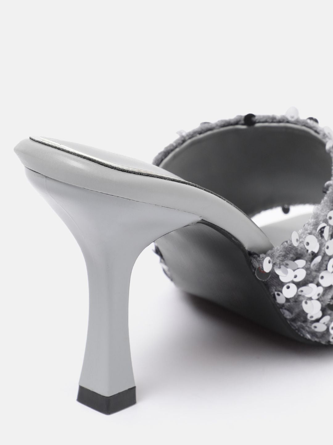 Lino Perros Sequin Embellished Slim Heels