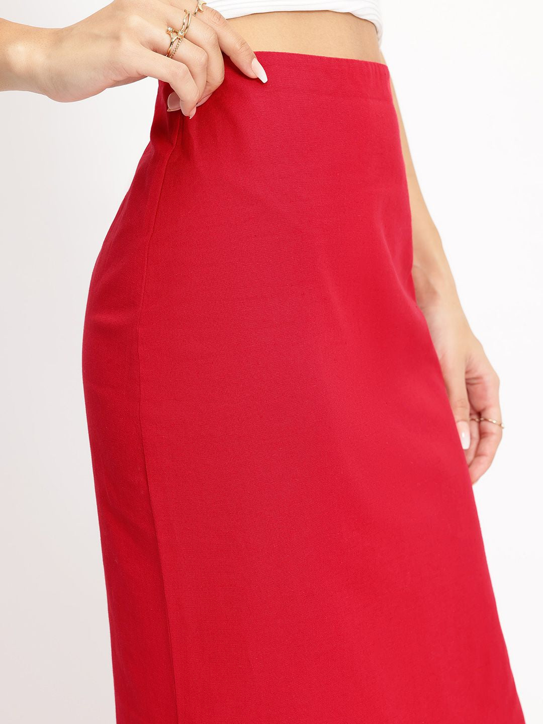 DressBerry Boss Babe Elegance Textured Straight Midi Skirt