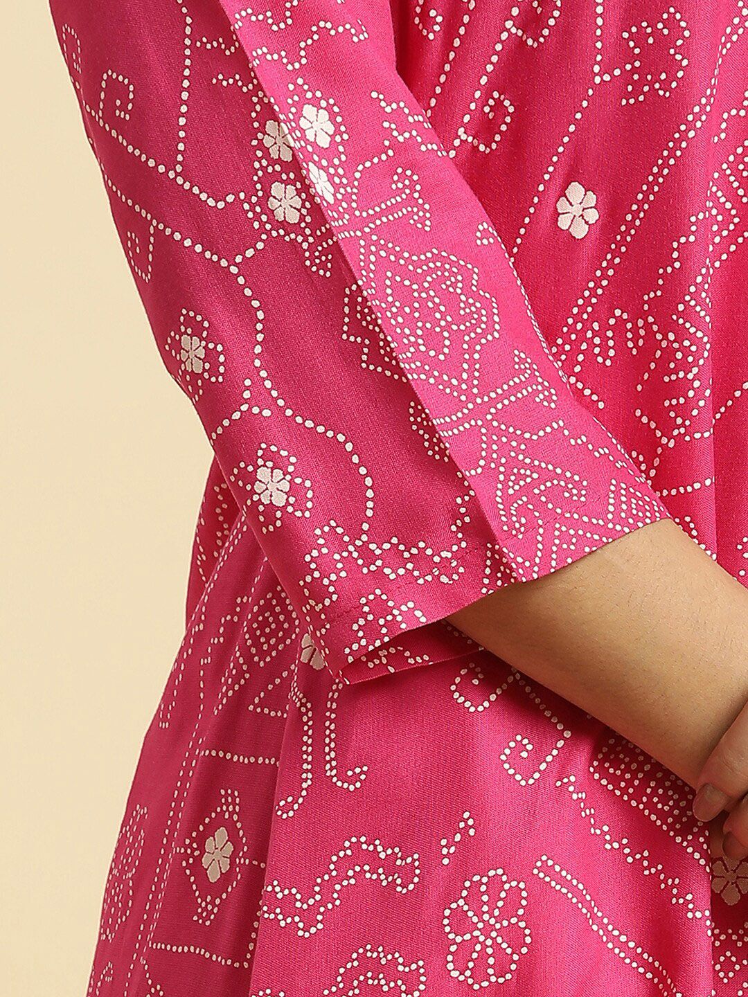 W Ethnic Motifs Printed V-Neck Straight Kurta