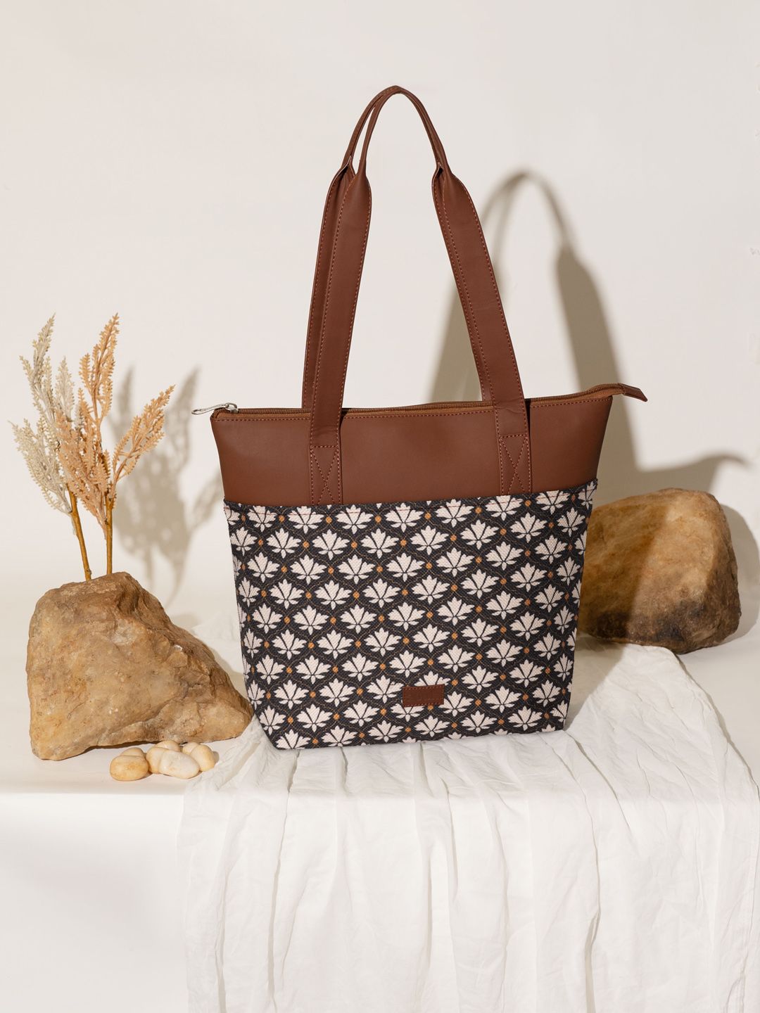 ZOUK Ethnic Motifs Printed Structured Jute Tote Bag