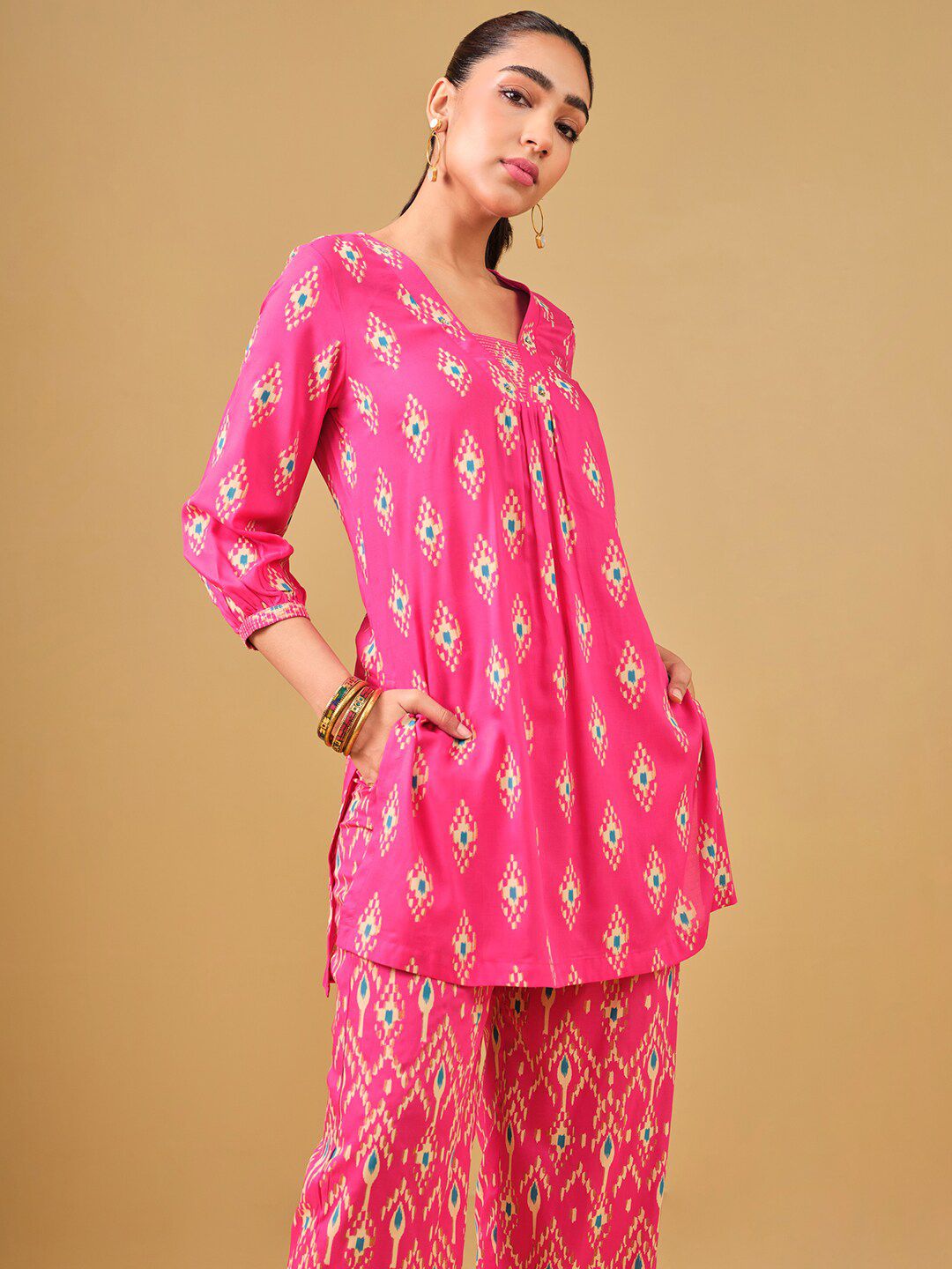 Global Desi Printed V-Neck Tunic & Palazzo