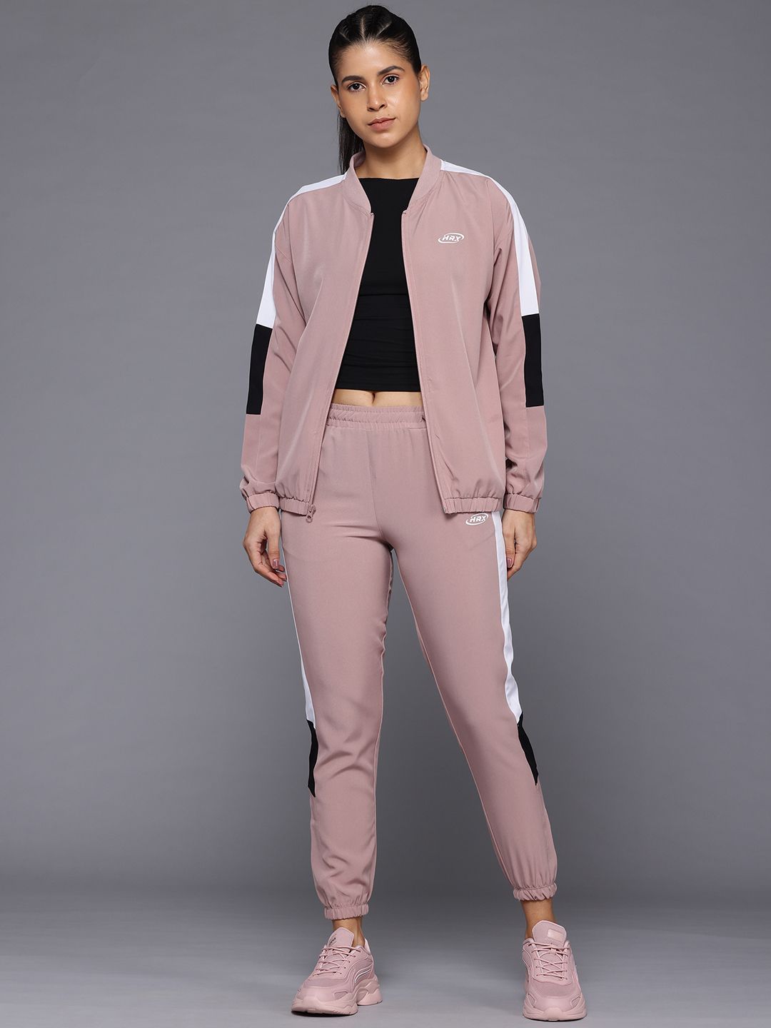 HRX by Hrithik Roshan Colorblocked Detail Lifestyle Tracksuit