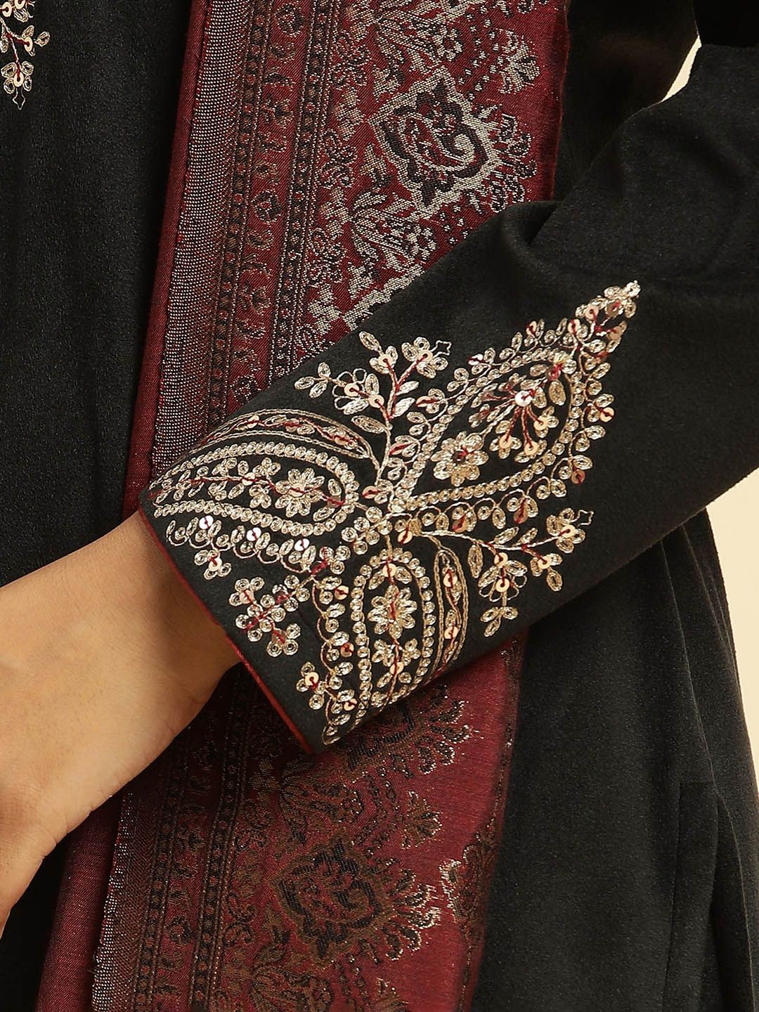 W Ethnic Motifs Sequinned V-Neck Velvet Straight Kurta With Palazzo And Dupatta