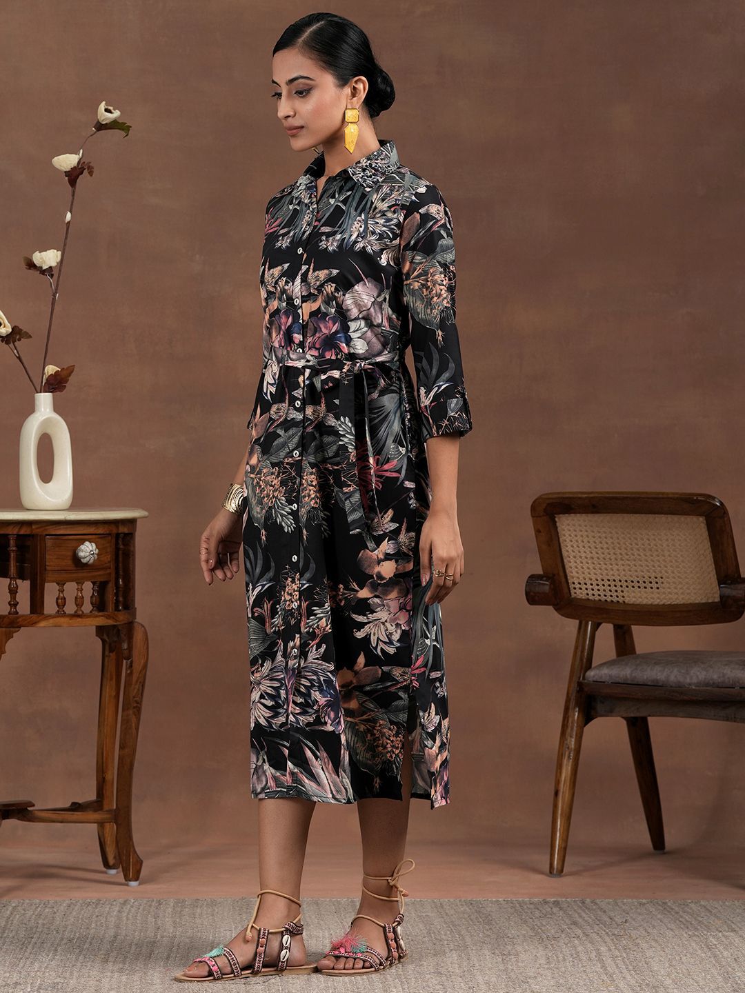Libas Floral Printed Shirt Collar A-Line Dress With waistbelt