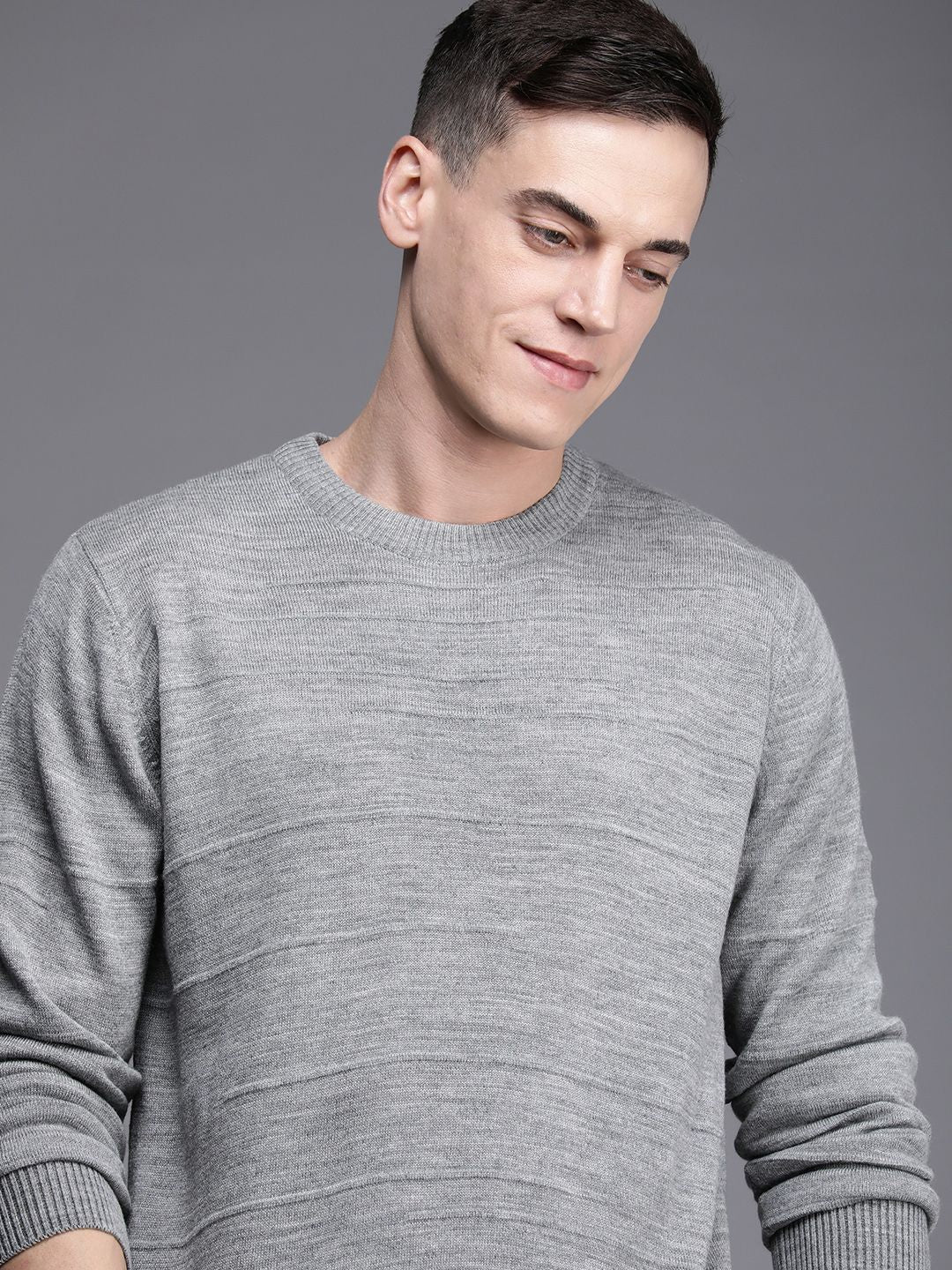 Raymond Men Grey Solid Pullover