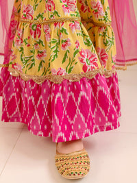 pspeaches Girls Floral Printed Pure Cotton Kurta With Sharara & With Dupatta