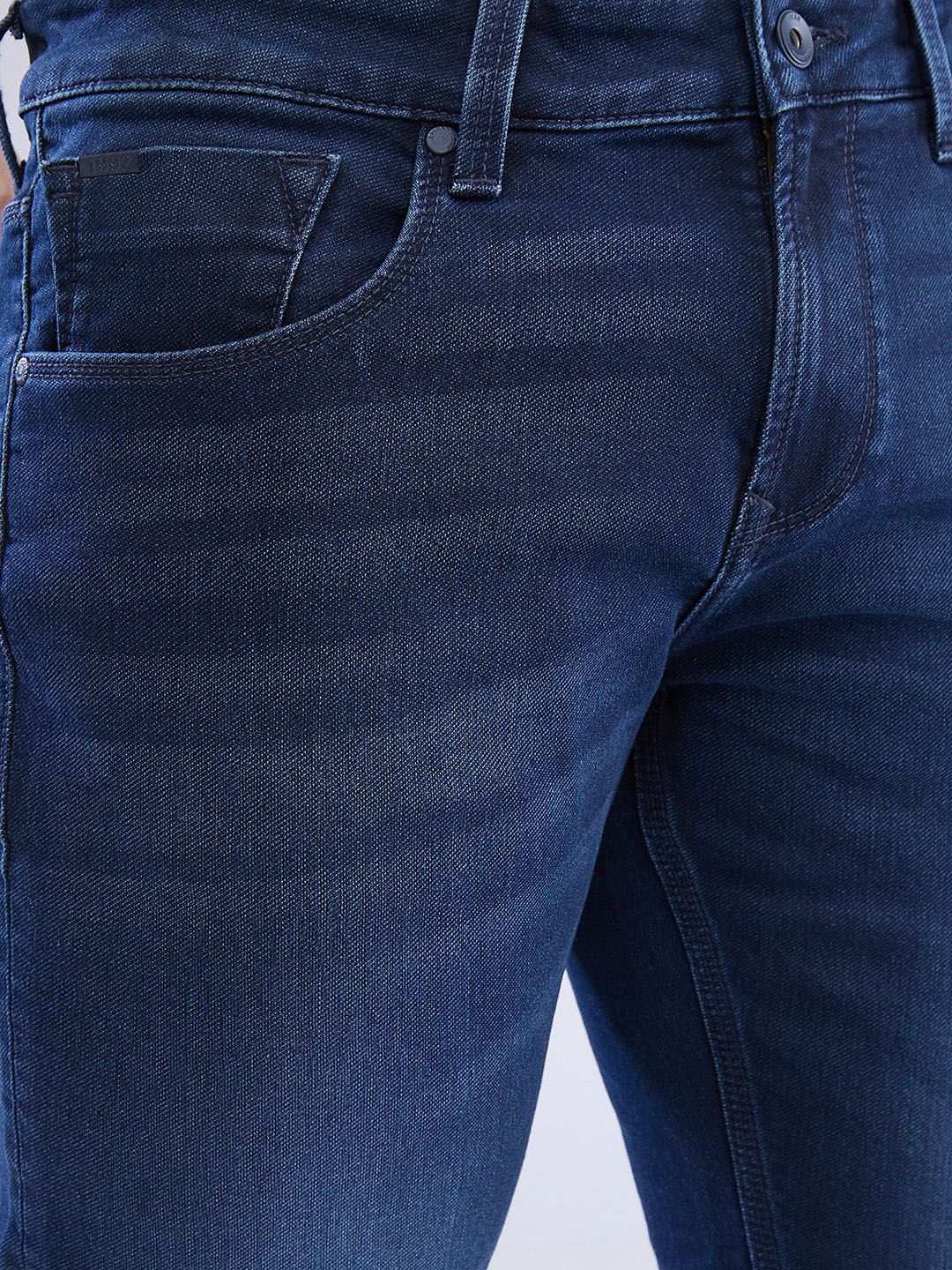 SPYKAR Men Slim Fit Low-Rise Light Fade Clean Look Stretchable Jeans