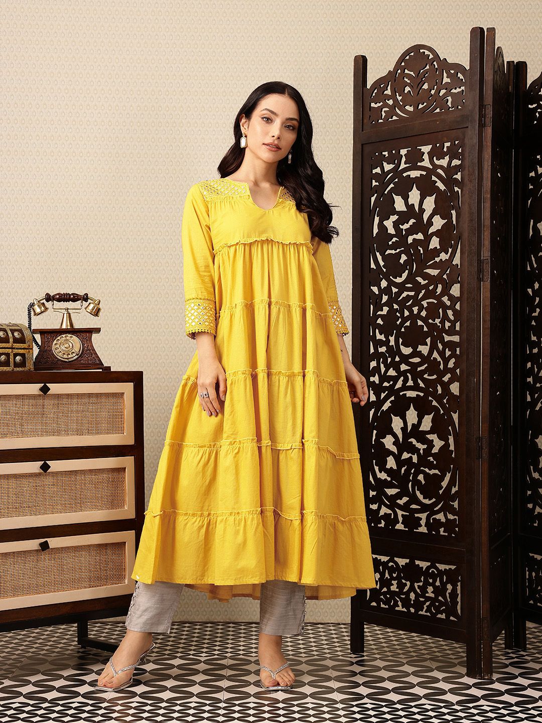 House of Pataudi Mirror Work Tiering Jashn Kurta