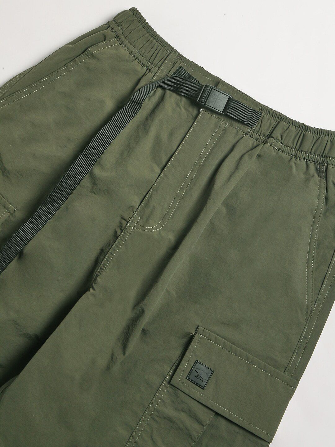 THE BEAR HOUSE Men Loose Fit Mid-Rise Easy Wash Cargos Trousers