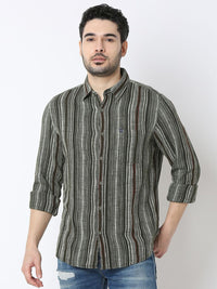 SPYKAR Men Slim Fit Opaque Striped Casual Shirt