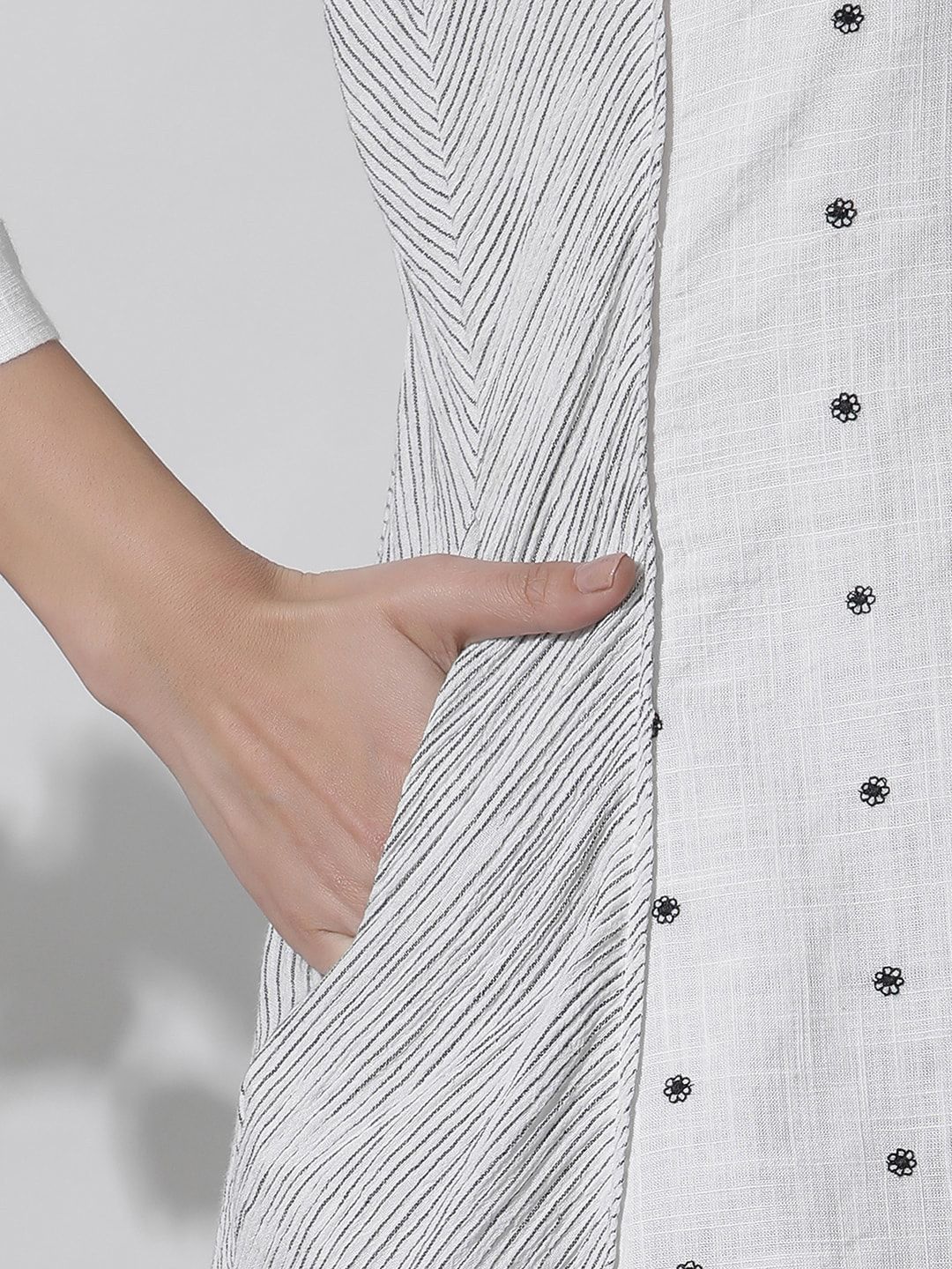 W Floral Embroidered Panelled A-Line Kurta