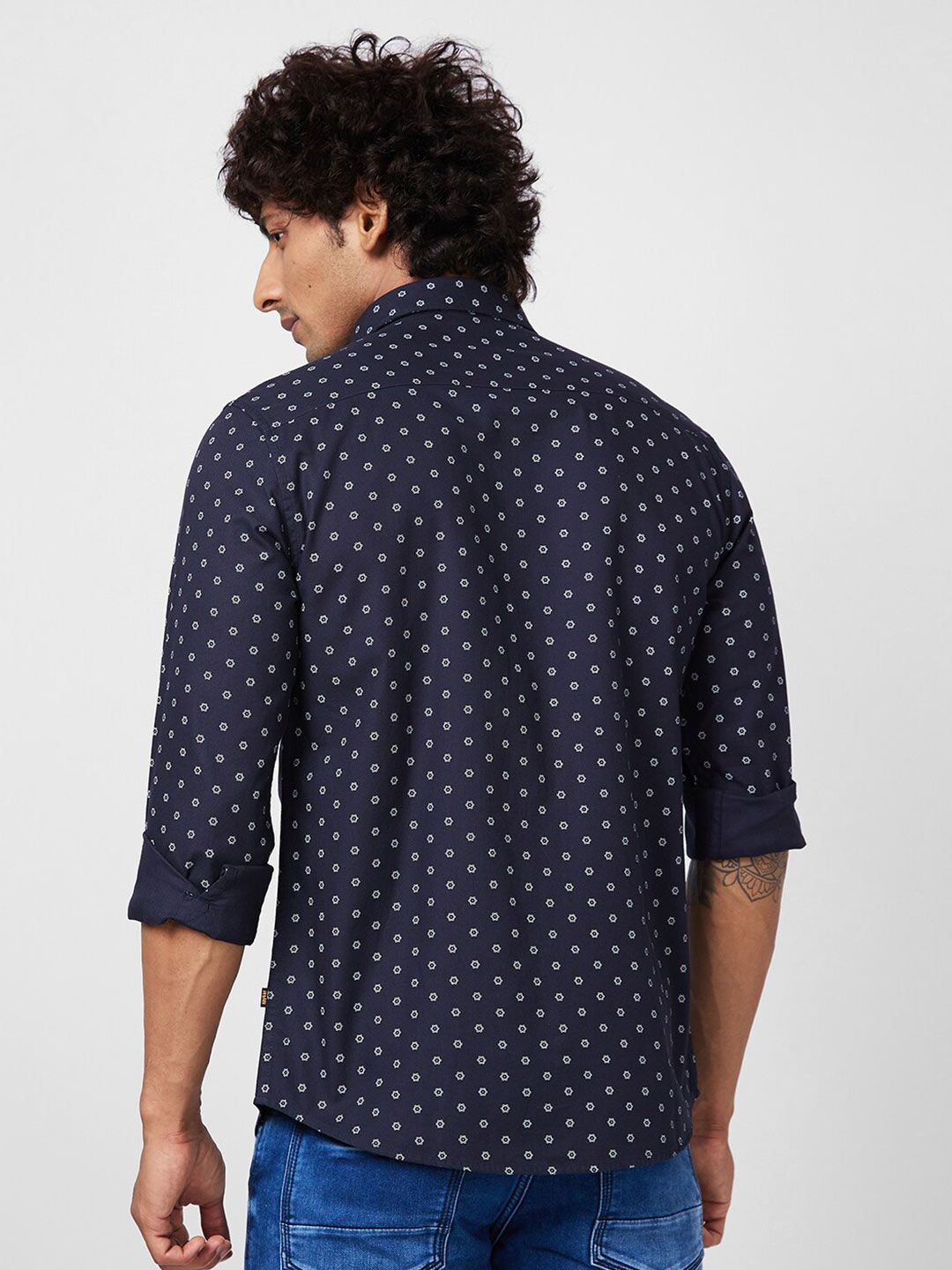 SPYKAR Slim Fit Geometric Printed Pure Cotton Casual Shirt