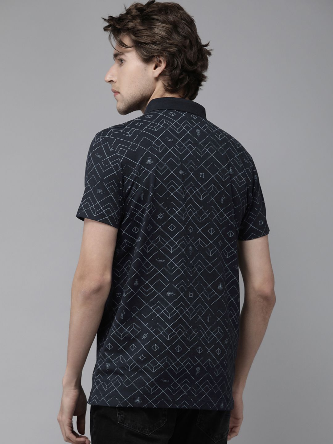 SPYKAR Men Navy Blue Geometric Printed Slim Fit T-shirt