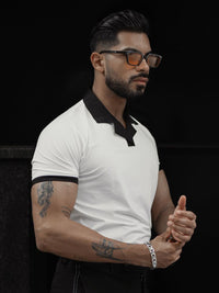 Powerlook Men Solid Polo Collar Cotton T-shirt