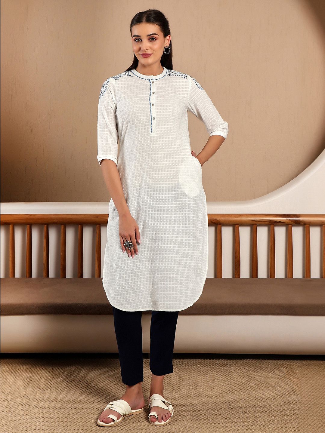 W Floral Embroidered Mandarin Collar Cotton Regular Kurta
