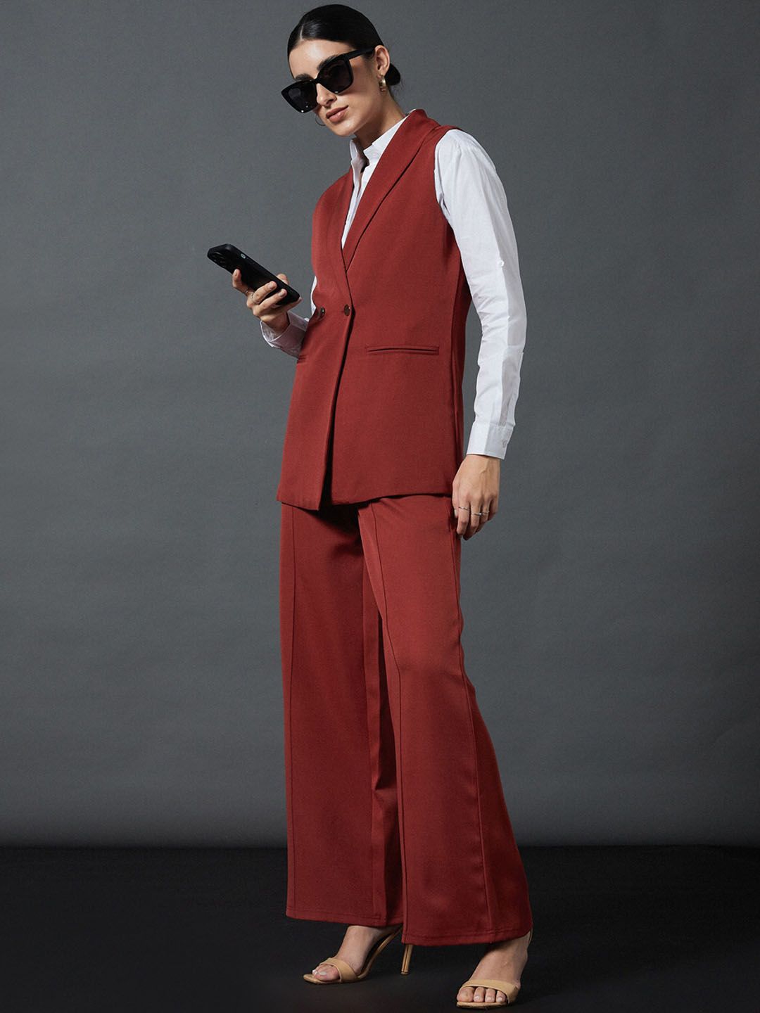 SASSAFRAS worklyf Loose Fit High-Rise Pleated Wide Leg Trousers