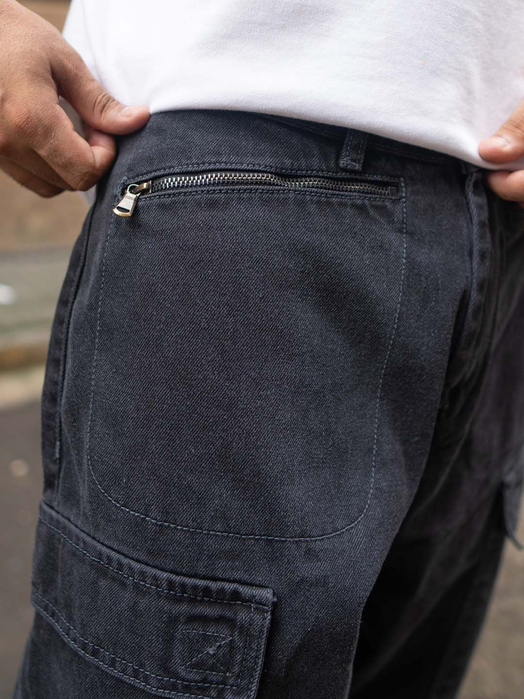 Powerlook Men Regular Fit Mid-Rise Cargo Jeans