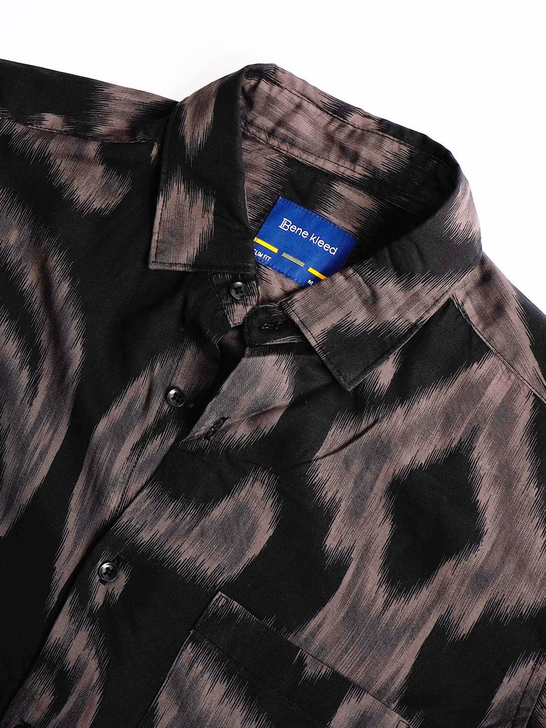 Bene Kleed Men Slim Fit Printed Casual Shirt