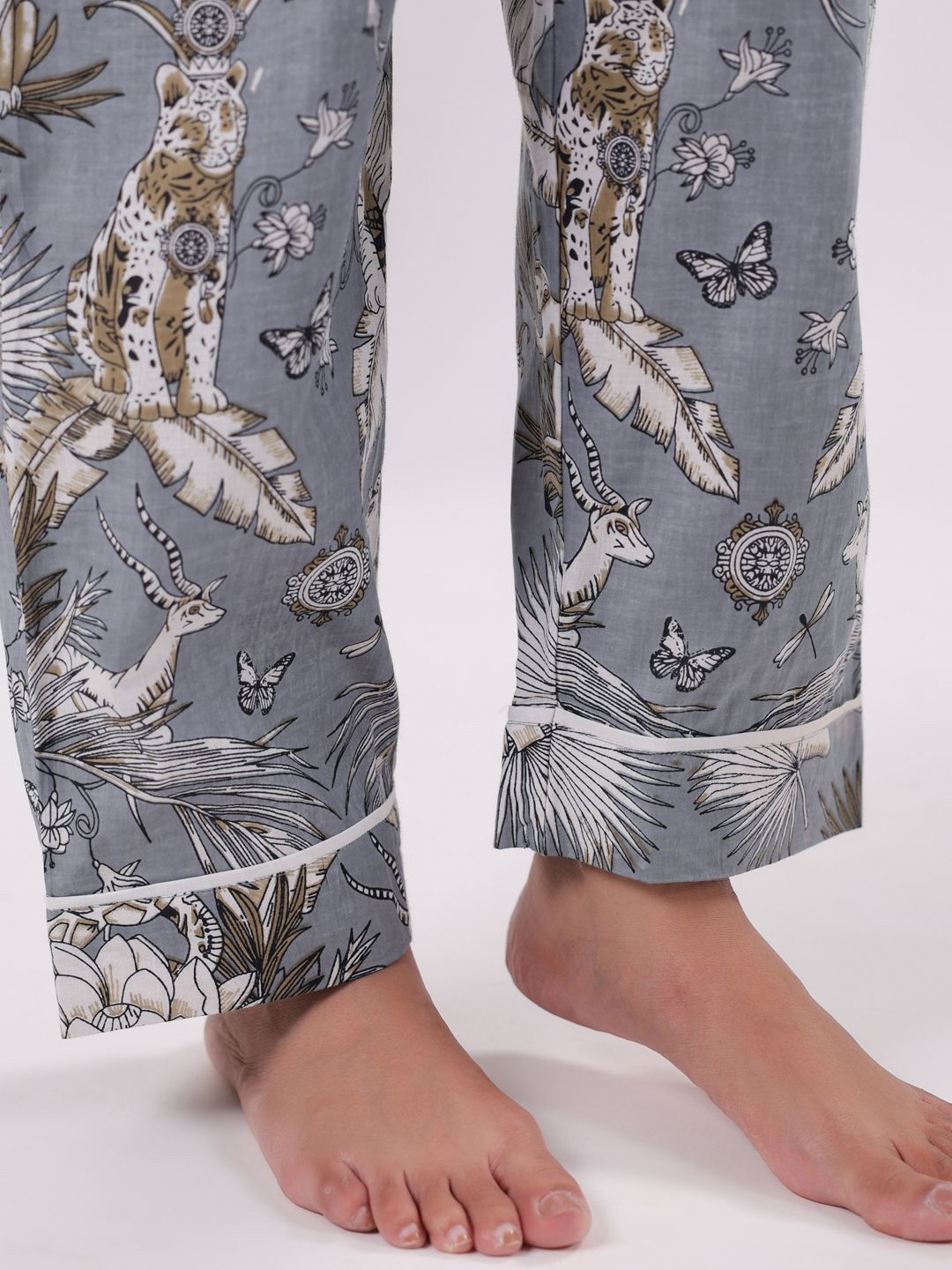 SANSKRUTIHOMES Women Printed Pure Cotton Night suit