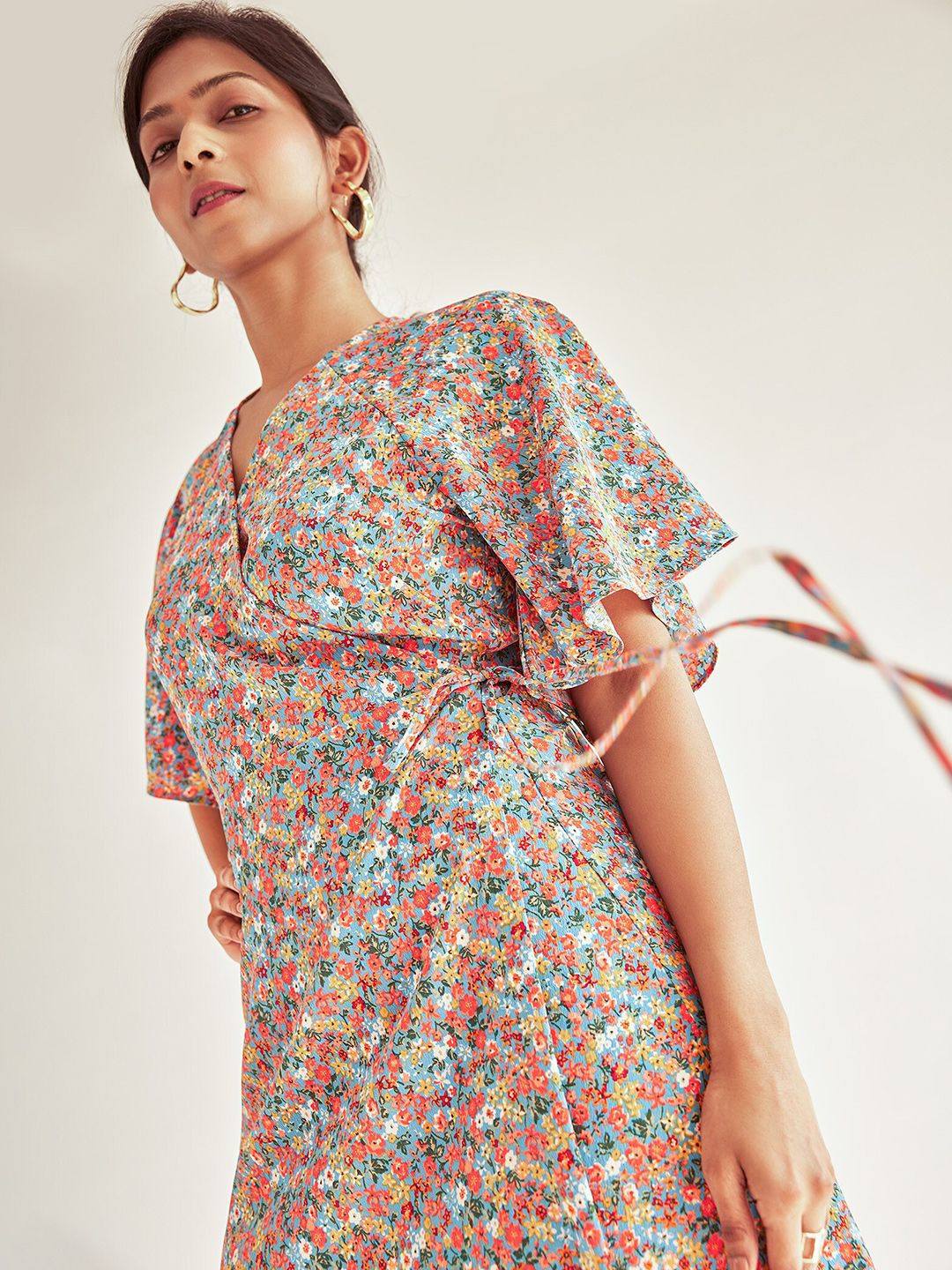 The Label Life V-Neck Floral Print Flared Sleeve Dress