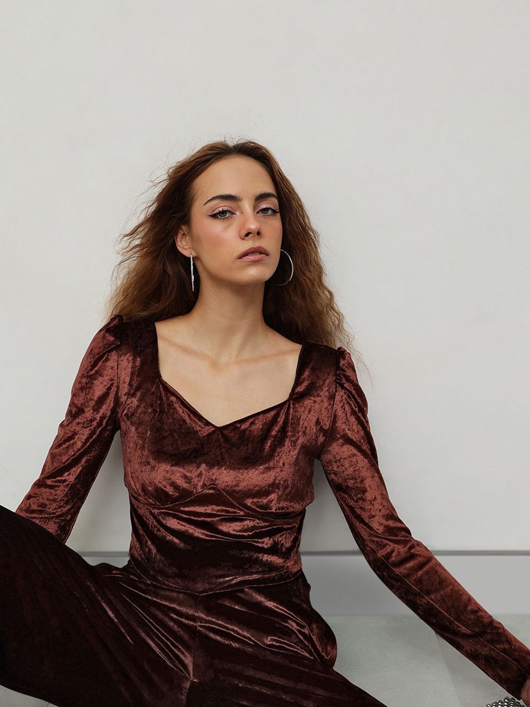 STREET 9  Puff Sleeve Velvet Top