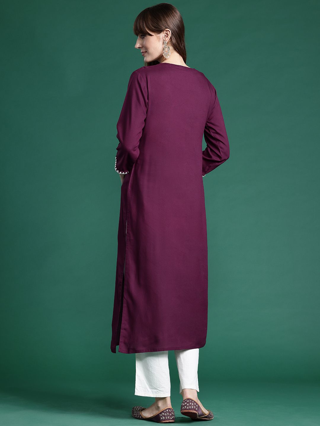 Indo Era Women Floral Embroidered Thread Work Kurta