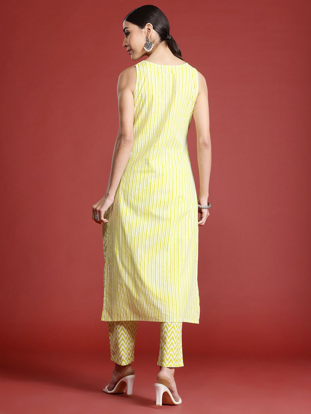 Indo Era Women Printed Pure Cotton Kurta with Trousers