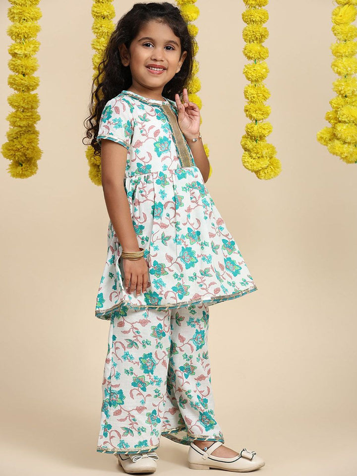 Cutiekins Girls Floral Printed Gotta Patti A-Line Kurti With Palazzos
