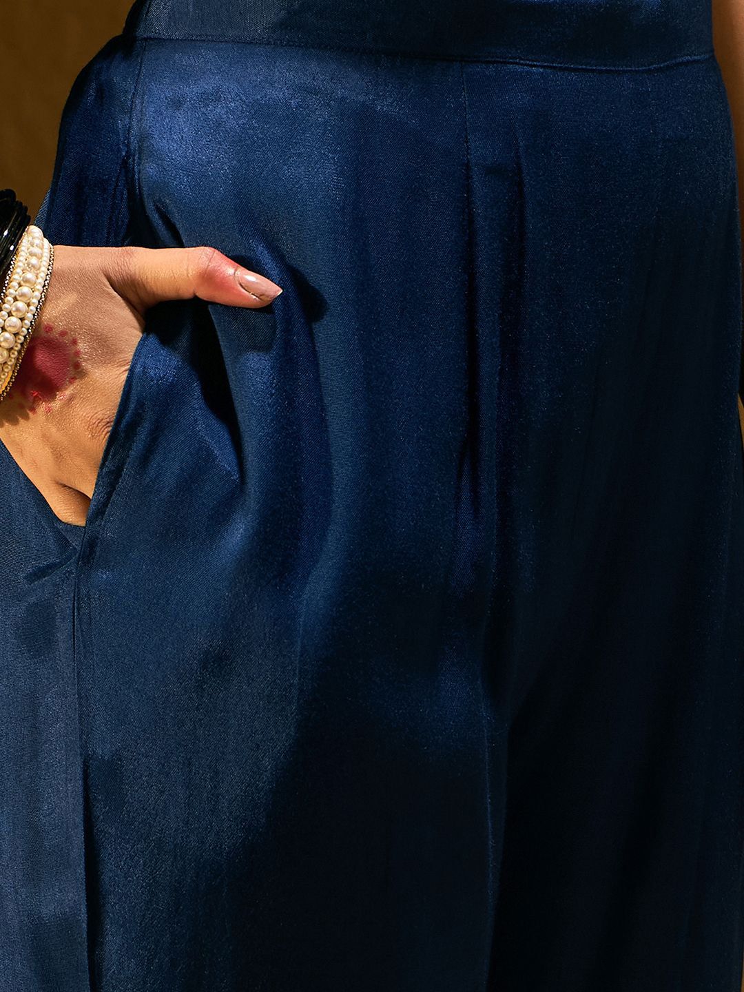 Indo Era Ethnic Motifs Embroidered V-Neck Jacquard Straight Kurta With Trousers & Dupatta