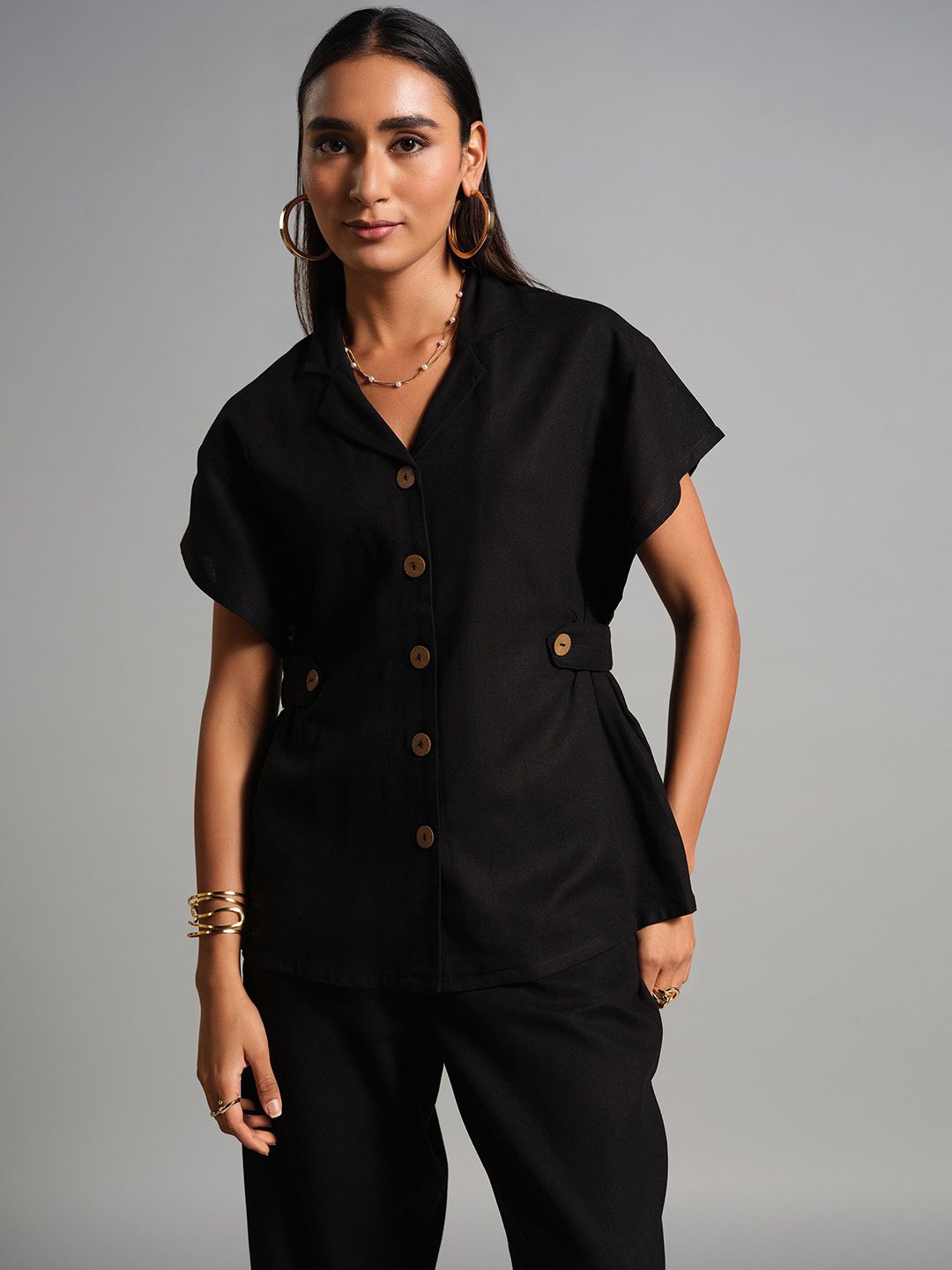 AND Notch Lapel Collar Shirt With Trousers