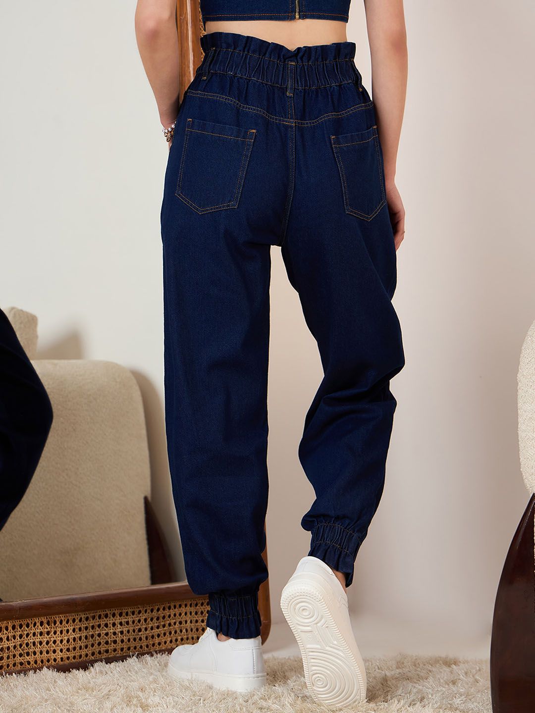 Berrylush Women Jogger High-Rise Slash Knee Jeans