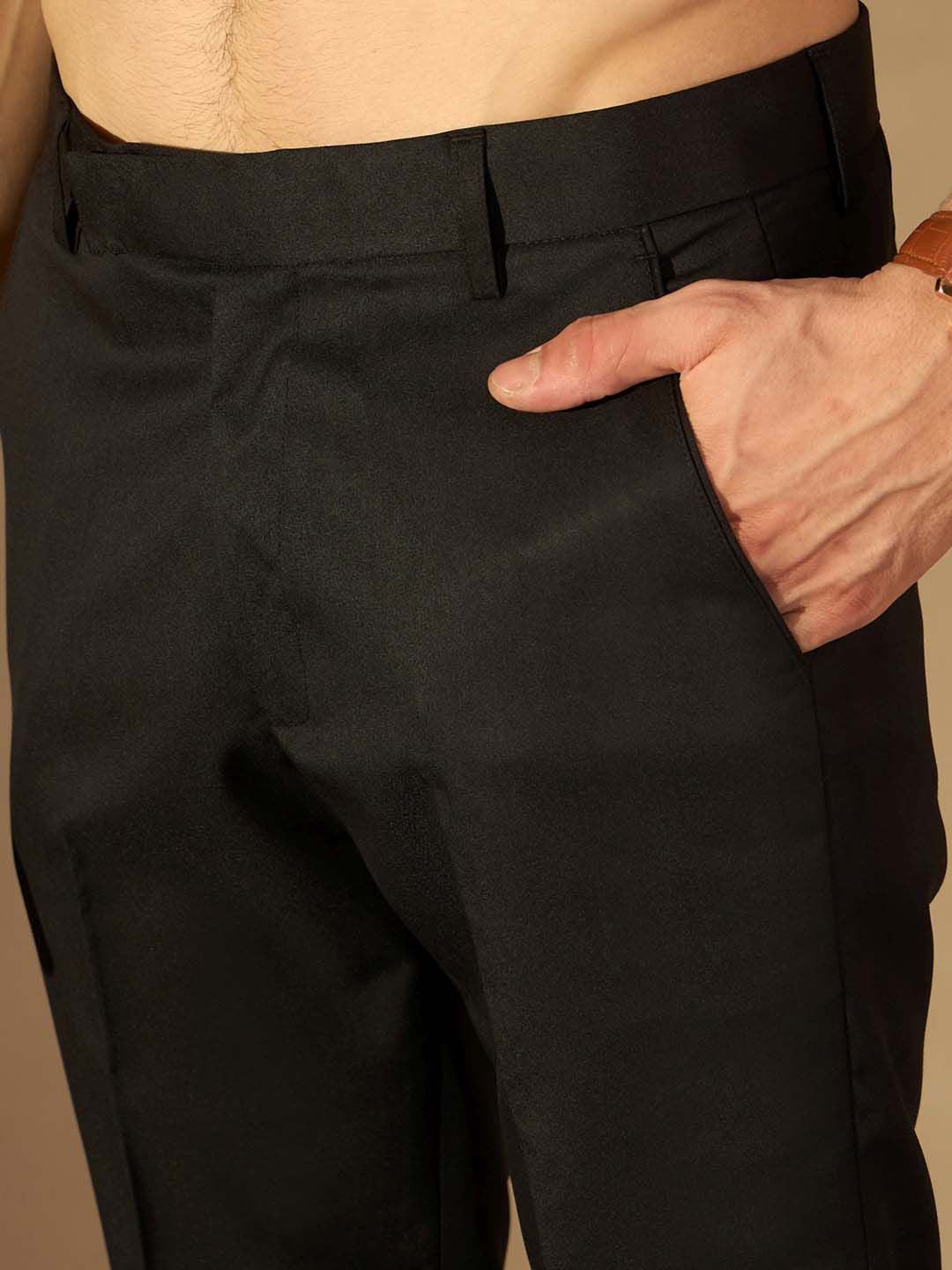 DENNISON Men Black Tapered Fit Cropped Trousers