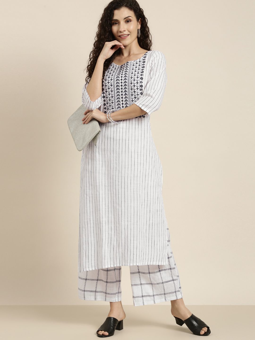 Vishudh Women Off-White Printed Kurta with Palazzos