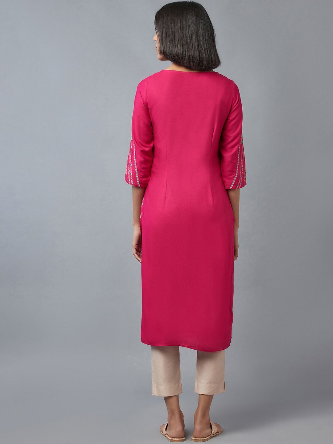 W Women Fuchsia Floral Printed Kurta