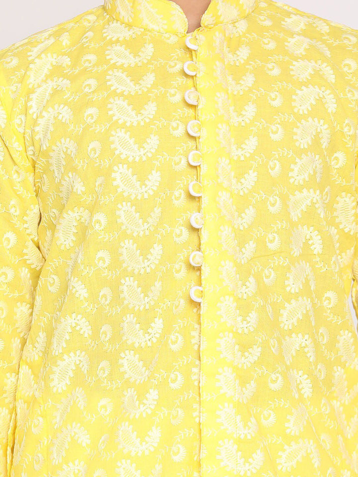 VASTRAMAY Boys Yellow Paisley Embroidered Pure Cotton Kurta with Pyjamas