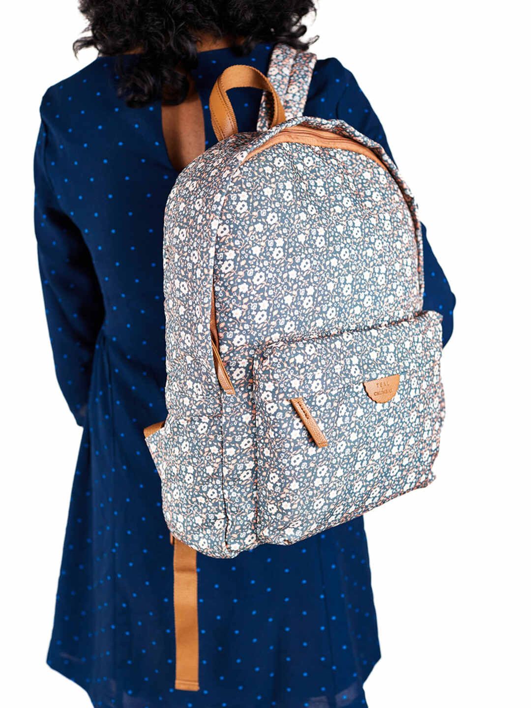 TEAL BY CHUMBAK Women Printed Light Weight Medium Back Pack