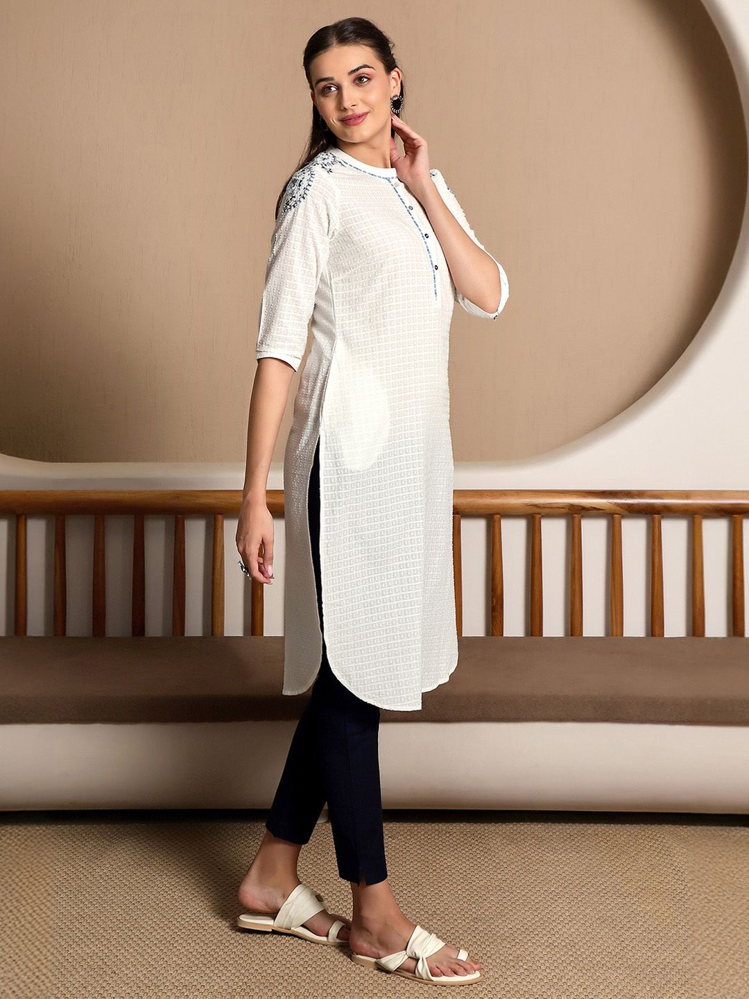 W Floral Embroidered Mandarin Collar Cotton Regular Kurta