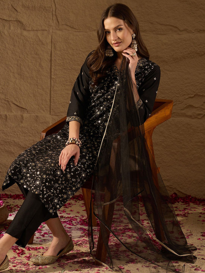 KALINI Floral Embroidered V-Neck Straight Kurta With Trousers & Dupatta